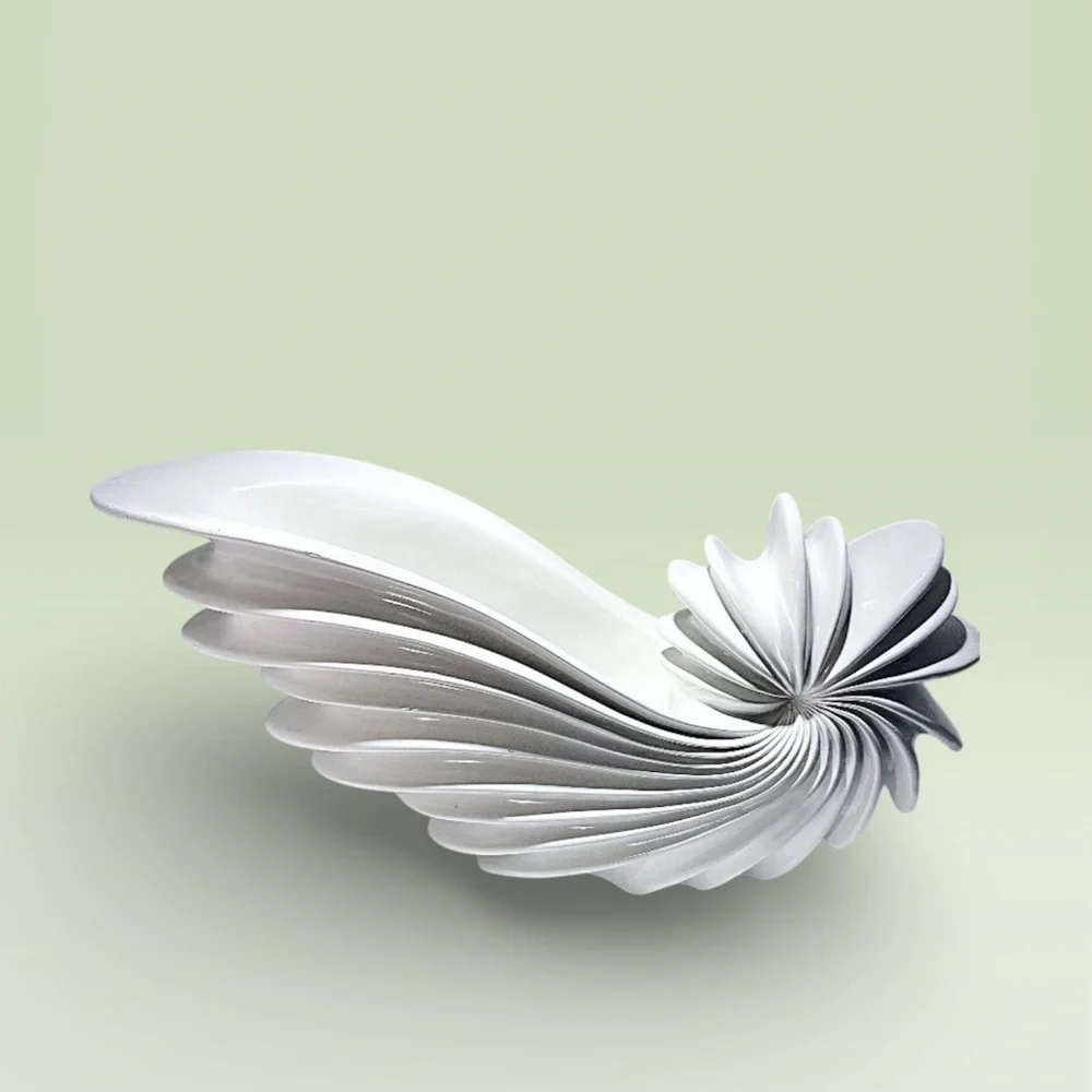 Z Gallerie Cream Off White Spiral Nautilus Vase Sculpture